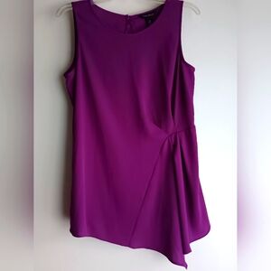 🚨White House Black Market Asymmetrical Blouse